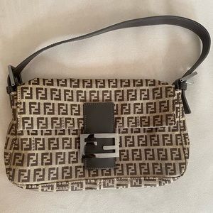 Fendi Zucchino Baguette Bag 🥖